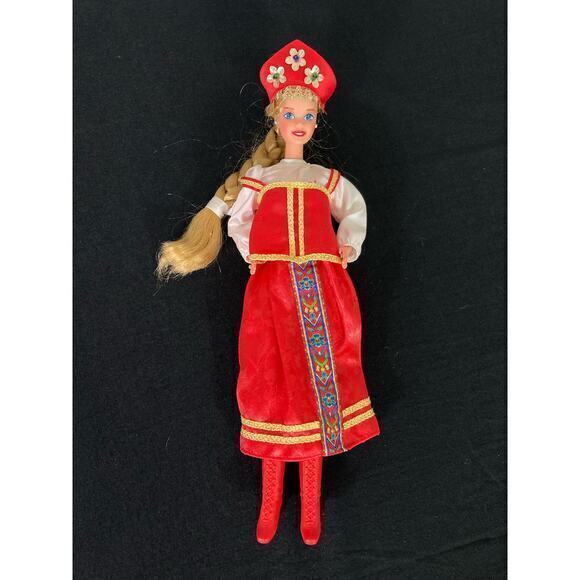 Russian Barbie Doll‎ Dolls Of The World 1966 Blonde Braid Light Complexion - Picture 1 of 11
